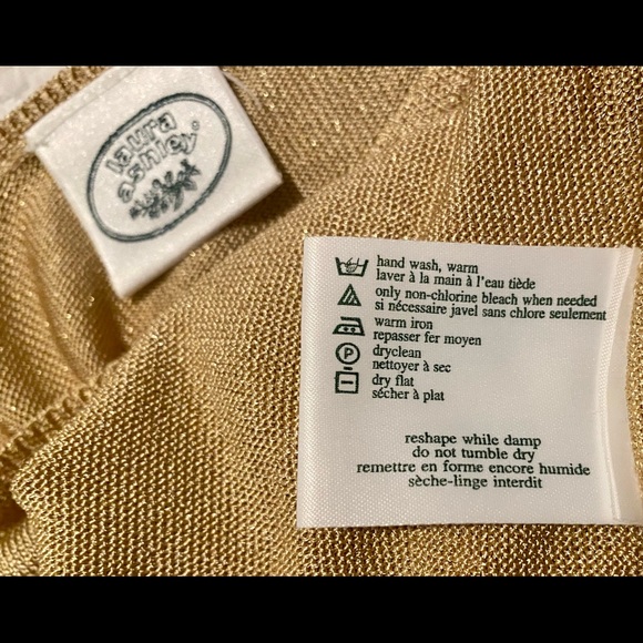 BEAUTIFUL LAURA ASHLEY GOLD METALLIC-KNIT SLEEVELESS TOP - Picture 3 of 5